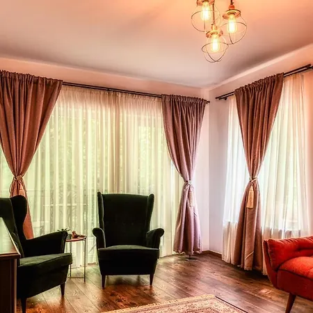 Nature Apartment - Minutes Away From The Old Town And Afi Mall Brașov Exterior foto