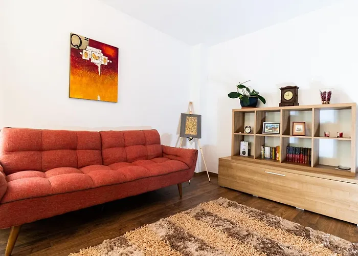 Nature Apartment - Minutes Away From The Old Town And Afi Mall
