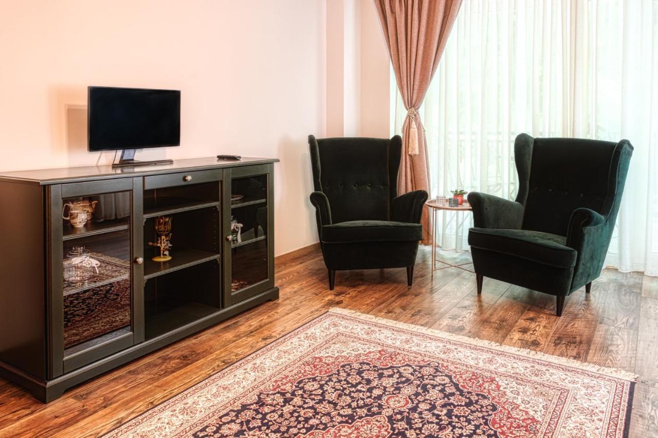 Apartment Nature - Minutes Away From The Old Town And Afi Mall